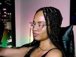 tiaramace's live room