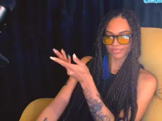 Goddess Tiara Mace's Live Sex Cam Show