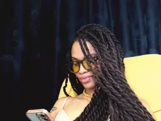 Goddess Tiara Mace's Live Sex Cam Show