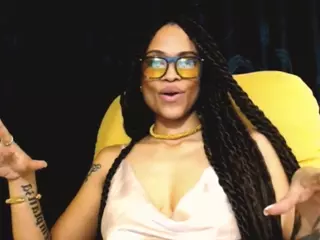 Goddess Tiara Mace's Live Sex Cam Show