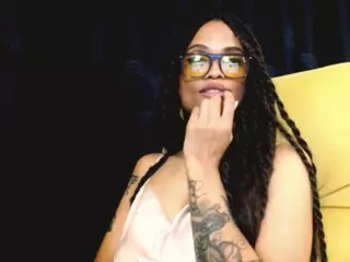 Goddess Tiara Mace's Live Sex Cam Show