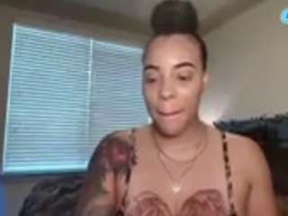 jadacream Live Webcam on CamSoda