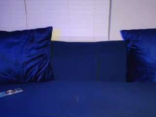 Live webcam model jadacream on Soda Cams