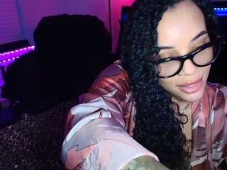 Christina Luvv