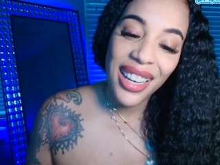 Christina Luvv