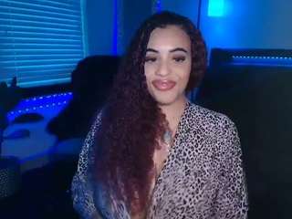 Christina Luvv