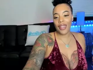 Christina Luvv's Live Sex Cam Show