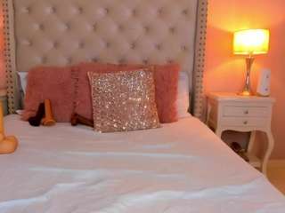 kylefoxx Live Webcam on CamSoda