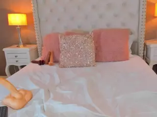 KyleFoxx's Live Sex Cam Show