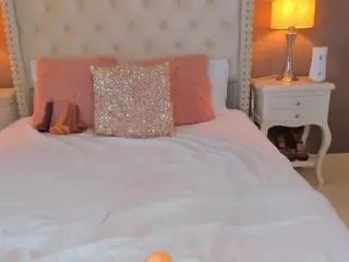 KyleFoxx's Live Sex Cam Show