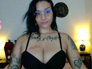 toothyy Live Webcam on CamSoda
