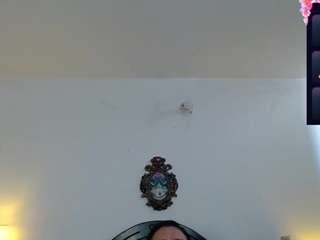 toothyy's CamSoda show and profile