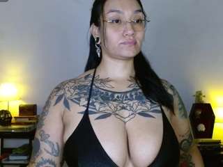 toothyy Live Webcam on CamSoda