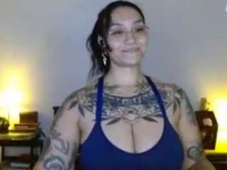 toothyy's CamSoda show and profile