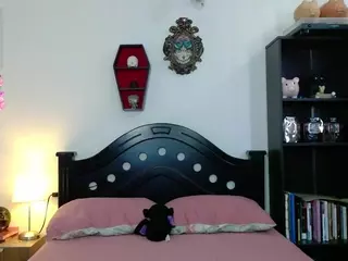 toothyy's Live Sex Cam Show