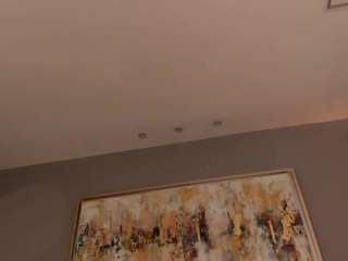 Mia Farrell live webcam show