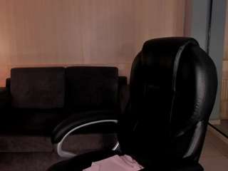 Mia Farrell live webcam show