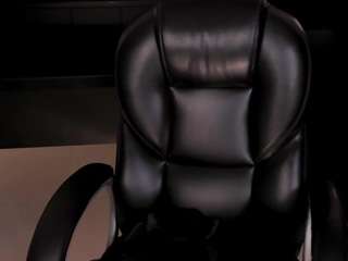 Mia Farrell live cam preview