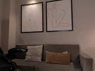 Mia Farrell's Live Sex Cam Show
