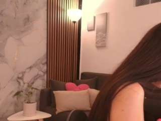 le modèle mariejanee est en webcam porno dans un show sur le site camsoda, il possède les tags suivants: anal,hush,vibe,tease,strip,spank,solo,sexy,newbie,longhair,living room,lingerie,hot,ass,horny,flashing,dildo,cum,control,brown-eyes