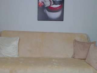 Sara live cam preview