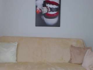 Sara live cam preview