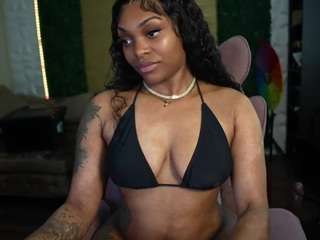 pinkperfectxxx's CamSoda show and profile