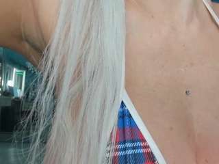 adrianna777