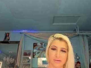 adrianna777 Webcam Model Profile