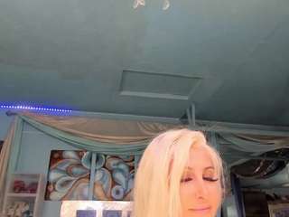 adrianna777 Webcam Model Profile
