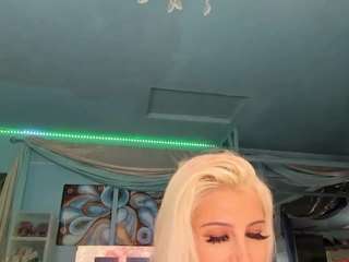 adrianna777