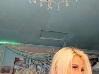 adrianna777 from camsoda