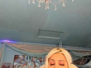adrianna777 webcam