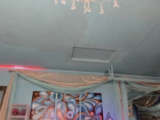 adrianna777 Live Webcam on CamSoda