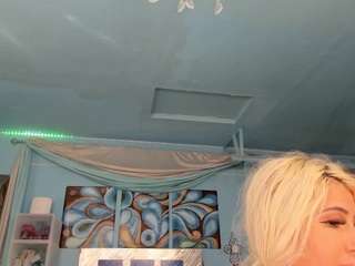 adrianna777 live cam profile