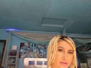 adrianna777 webcam