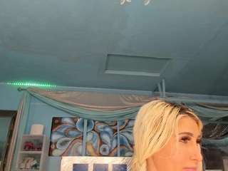 adrianna777 webcam