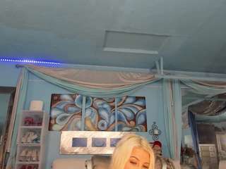 adrianna777 Live Webcam on CamSoda