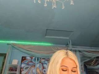 adrianna777 webcam