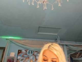adrianna777 webcam