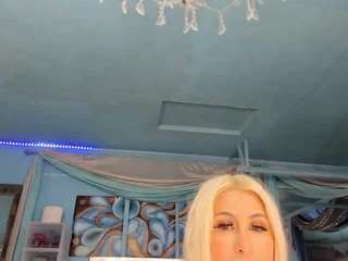 adrianna777 Sex Cam Show