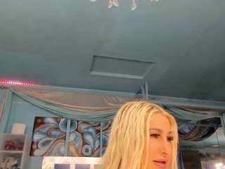 adrianna777 Live Webcam on CamSoda