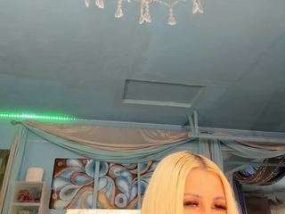 adrianna777