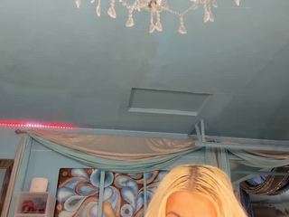 adrianna777 live webcam show