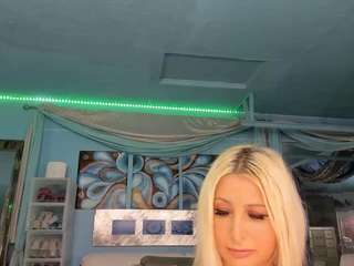 adrianna777