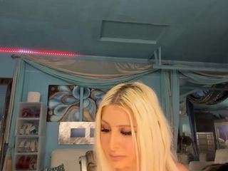 adrianna777