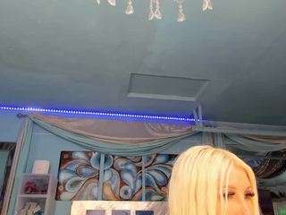 adrianna777