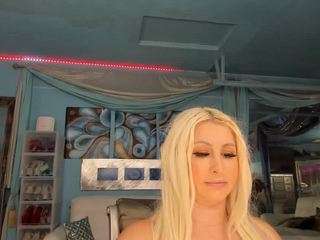 adrianna777