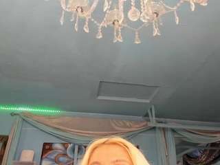 adrianna777 live cam preview