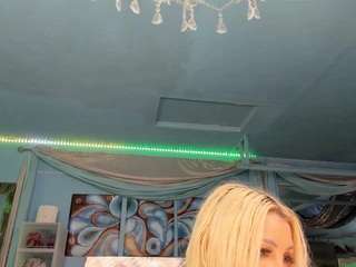 adrianna777